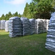 pallets of mulch